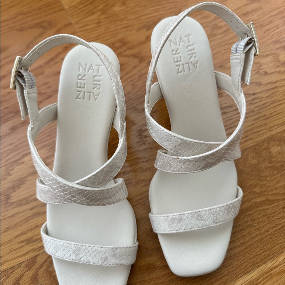Naturalizer Kiki Slingback Sandals